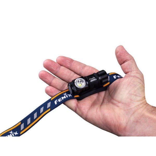 Налобний ліхтар Fenix HM50R + акумулятор Fenix 700 mAh та зарядка