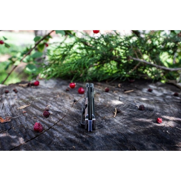 Складной нож Ruike P108-SB 