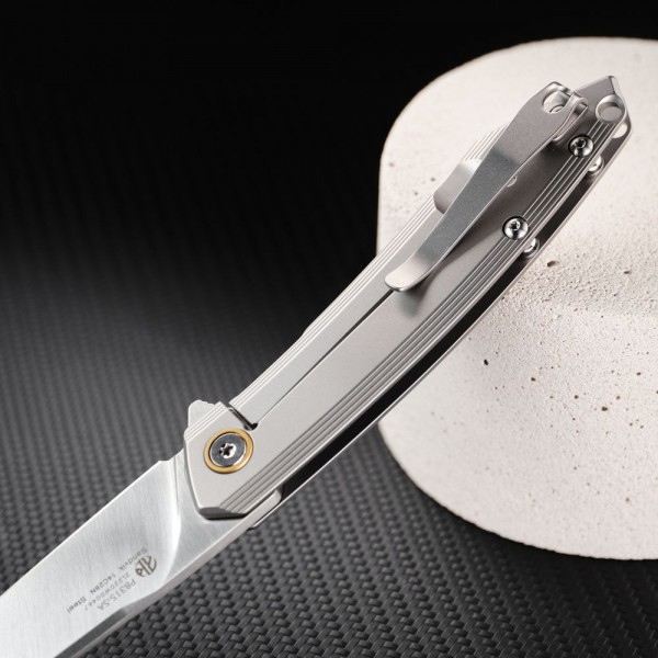 Нож складной Ruike P831S-SA