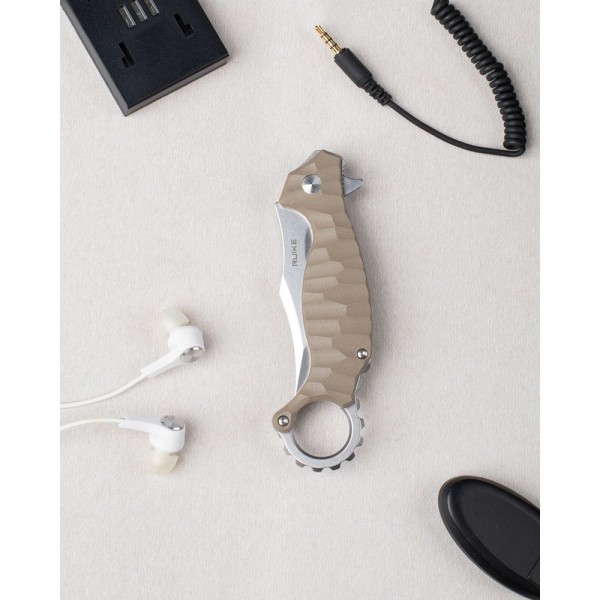 Нож складной Ruike P881-W