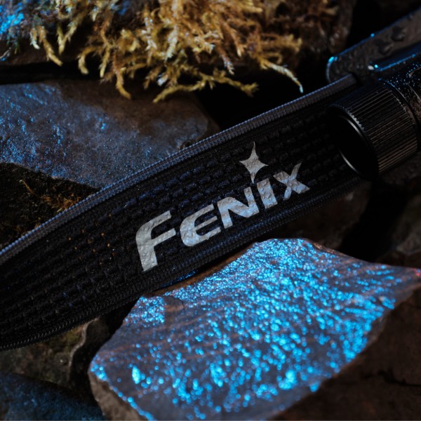 Фонарь налобный тактический с красным светом Fenix ​​Scout (HM23 V2.0) Лимитированная серия