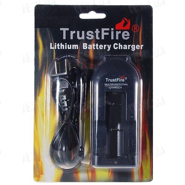 Зарядное устройство 1x18650 TrustFire TR-002